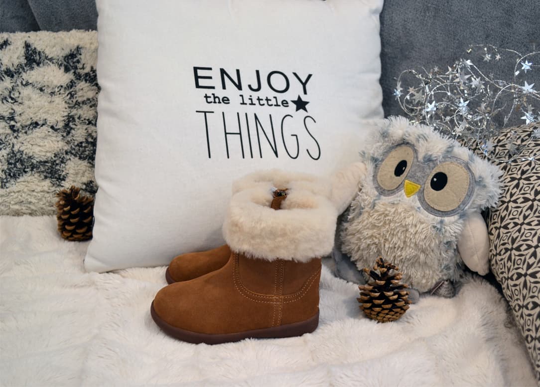 chaussuresonline-idéescadeaux-noel-chaussures-uggautralia-fourrée-fille-hiver-neige-2018-2019-cocooning