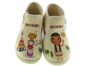 chaussuresonline-marquebellamy-tendance-mode-chaussons-enfants-fille-olusse-indien-dessins-beige-nouvellecollection-pantoufles