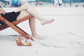 chaussuresonline-tendance-femme-mode-fashionfauxpas-sandales-nupieds-bronzer-ete-plage-mer-ocean-vacances