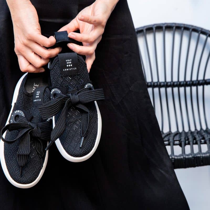 ARMISTICE-STONE-ONE-VOLT-CHAUSSURESONLINE-NOIR