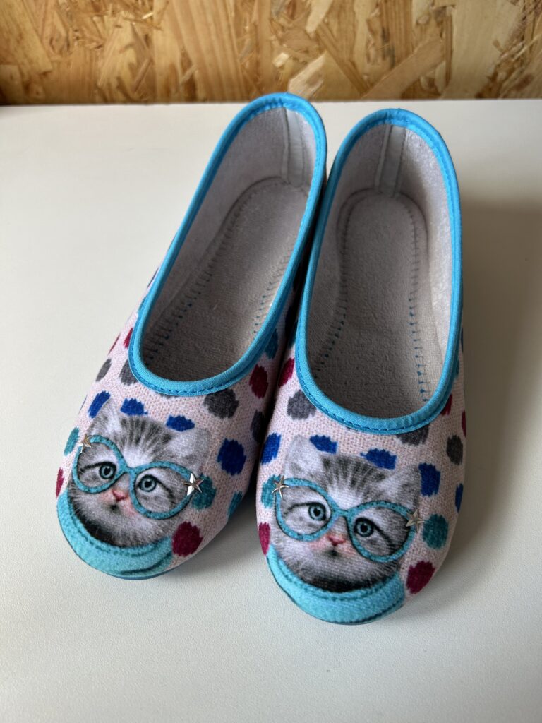 chaussons chat turquoise