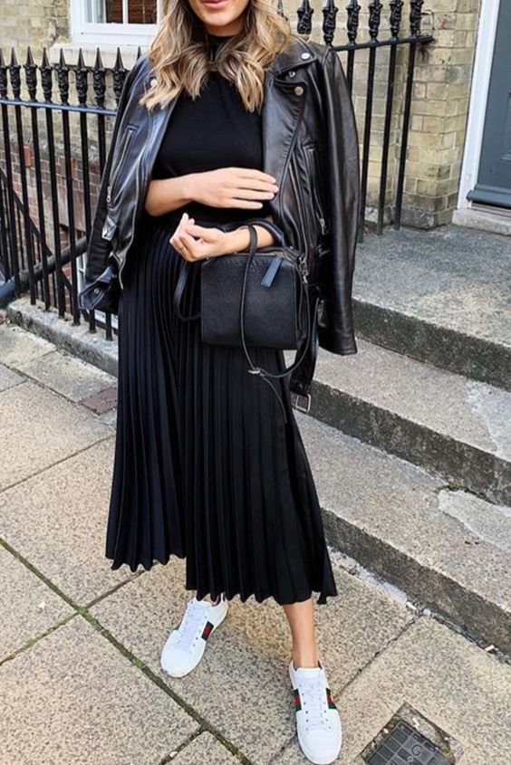 Tenues formelles avec des baskets