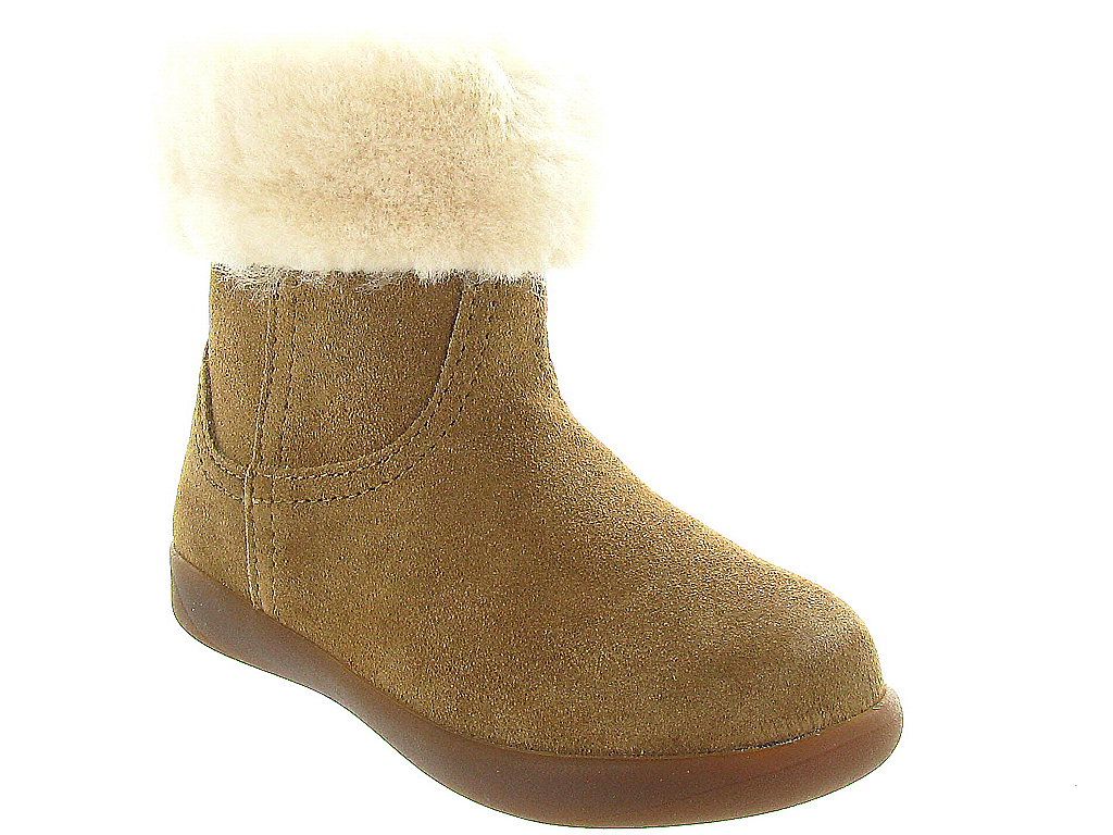 Cgaussures bottines fourrees ugg bebe fille
