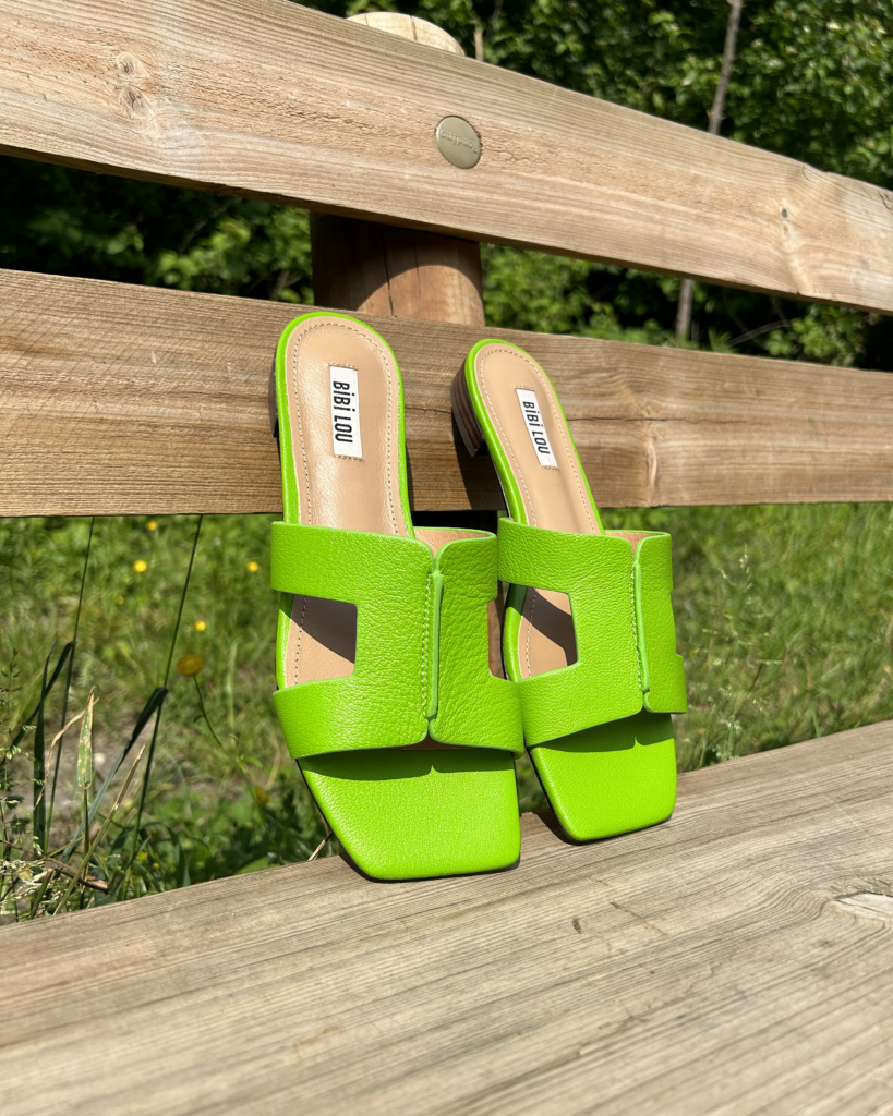 Chaussure été - Sandales mule verte bibi lou 520